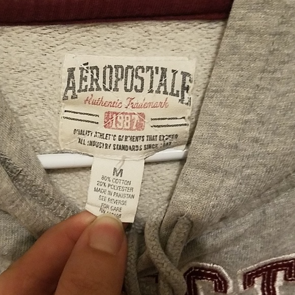 Aeropostale Unisex Sweatshirt Hoodie - Picture 2 of 3